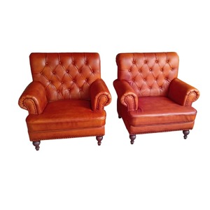 Sillón de Diseño con Respaldo Alto, Tapizado en Cuero Genuino, con Cojín Grueso y Patas de Madera Sólida, Asiento de Lujo para Sala de Estar u Oficina - Product Image 1