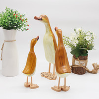Cadeau d'affaires en bois artisanal, style nordique, canards sculptés pour la décoration de la maison et du bureau