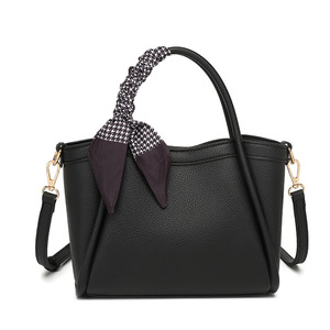 Bolso de Hombro Cruzado Portátil de Alta Gama para Mujer, Diseño de Cesta de Gran Capacidad, Versátil, Abierto, para Comercio Exterior - Product Image 2