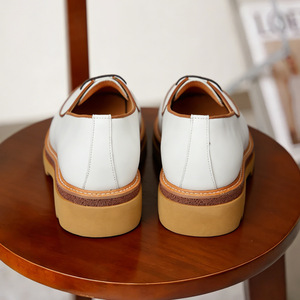 English-style leather <b>shoes</b> for men, top-grade cowhide, suitable for daily commuting, versatile for business formal wear - Product Image 3