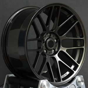 Jantes de voiture forgées multi-rayons CD-540, finition noir brillant, rayons couleur bronze, 5x114.3 5x120, jantes forgées sur mesure - Product Image 1