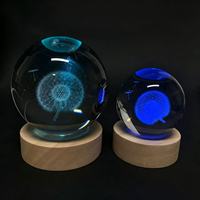 Lampe de table LED USB créative 3D artistique lumineuse moderne en forme de boule de cristal, motif pissenlit, étoile, lune, taille moyenne, pour chambre et décoration intérieure