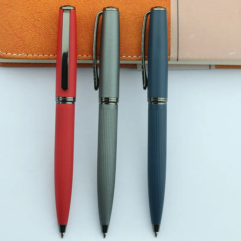 2023 новые модели на заказ чернильные ручки логотип металлическая ручка шариковая ручка с бизнес-логотипом