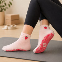 Chaussettes de yoga en coton mi-mollet avec logo personnalisé, design gratuit, pour femmes, chaussettes de fitness, chaussettes antidérapantes absorbant les chocs pour le yoga, le pilates et l'entraînement