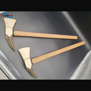 Hache de feu avec poignée en bois utilisée dans les endroits inflammables et explosives - Product Image 4