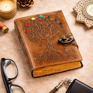 Diario Espiritual Boho Hecho a Mano con Cuero y Árbol de la Vida, con 7 Piedras de Chakra, Cuaderno de Escritura Vintage - Product Image 1