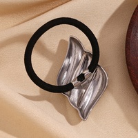 Accessoires de cheveux pour femmes avec design d'aile Attaches à cheveux imperméables pour femmes Bijoux en acier inoxydable 316L