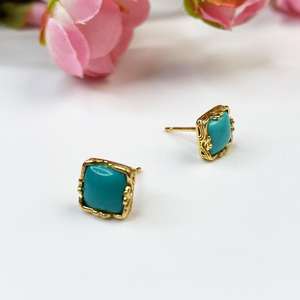 Aretes de Botón Clásicos para Mujer con Cuentas Cuadradas de Turquesa, Fabricante Mayorista 2025, China DLF1483 - Product Image 1