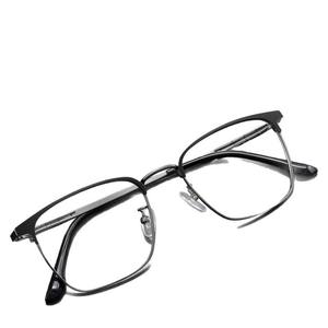 Montura de gafas de aleación con media montura cuadrada Danyang para hombre, anti UV, ópticas 2210 - Product Image 1