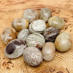 Quartz fantôme naturel en vrac pour la méditation, le Reiki, le Wicca, la décoration intérieure et la lithothérapie - Product Image 1