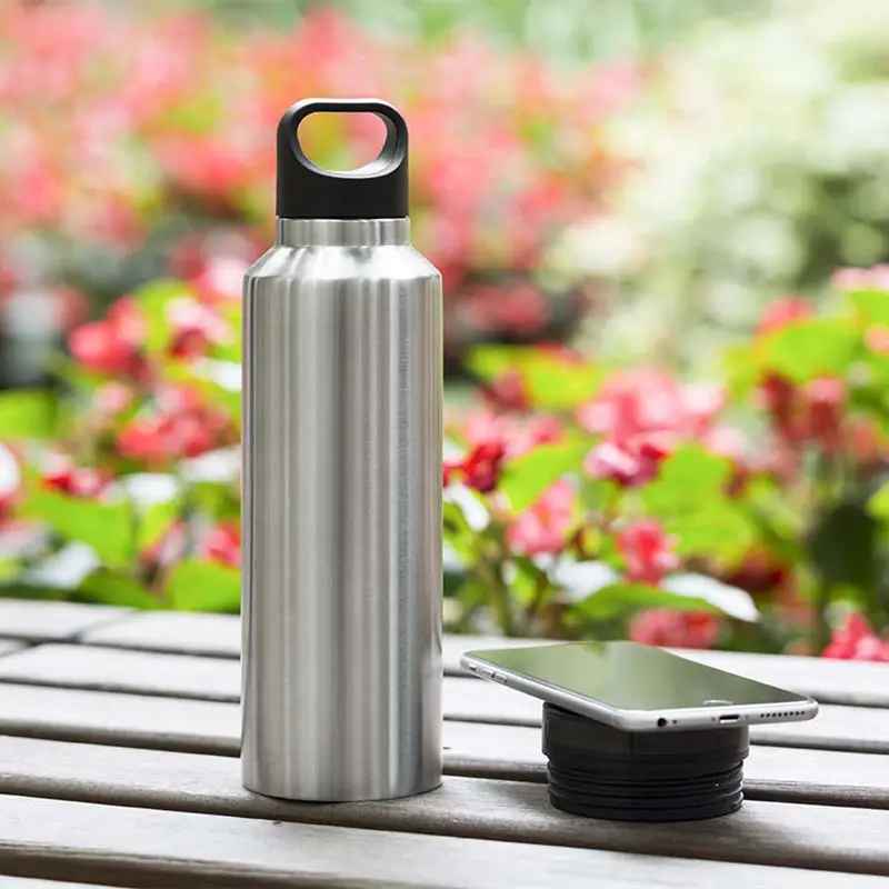 Deko — nouveau design de batterie d'alimentation 5000mah, avec bouteille d'eau de sport sous vide et chargeur sans fil 3 en 1, Support de marchandises, logo personnalisé