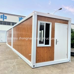 Encantador Refugio Rústico de Madera, Perfecto para Vacaciones o Escapadas al Aire Libre - Product Image 2