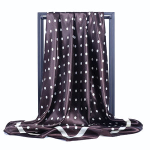 Zifeng OME <span class=keywords><strong>sciarpe</strong></span> di seta professionali personalizzate da <span class=keywords><strong>donna</strong></span> basse MOQ stampate <span class=keywords><strong>leopardate</strong></span> in tinta unita con fiocchi animali a pois - Product Image 3