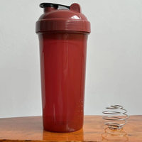 Conception créative Gourde Personnalisable Deau Bouteille d'eau 500ml 700ml Sans Bpa en plastique Gym Protein Shaker Tasse avec mélangeur