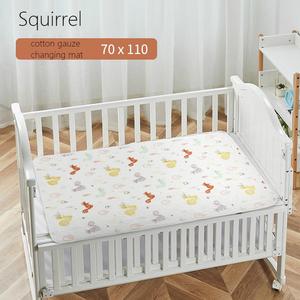 綿100% ベビーベッド防水ベッドシーツソフト折りたたみ式おむつ交換マット幼児用防水交換パッド - Product Image 3