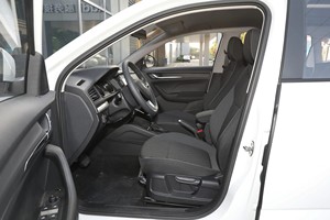 2025 SAIC Volkswagen <span class=keywords><strong>Skoda</strong></span> <span class=keywords><strong>Kamiq</strong></span> GT 80kW 141Nm Rendimiento 6 velocidades Automático 5 puertas <span class=keywords><strong>SUV</strong></span> con 5 asientos Nuevo vehículo de gasolina - Product Image 6