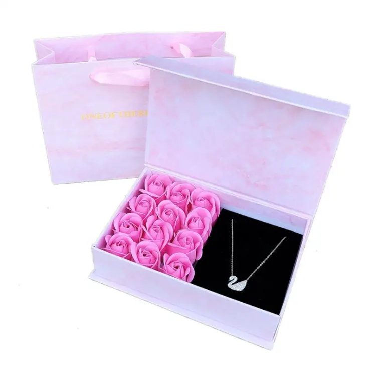 Hot Verkoop Lipstick Ketting Rose Zeep Bloem Gift Box Voor Verjaardag Valentijnsdag Moederdag Gift