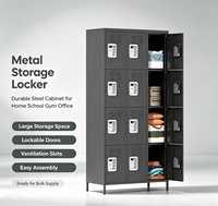 Armoire de rangement verrouillable multi-compartiments en acier, adaptée à une utilisation dans les salles de sport, les écoles et les usines pour le stockage d'objets.