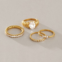 Set Cincin Tumpuk 4Pcs Baja Tahan Karat 316L Wanita Berlapis Emas Oval Zirkon Bertekstur Cincin Tumpuk Tahan Air Set Perhiasan