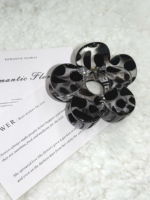 Pinces à cheveux en plastique en forme de fleur de 9 cm, imprimé léopard, motif écaille de tortue, grandes pinces requin pour femmes, accessoires capillaires pour fêtes, vente en gros