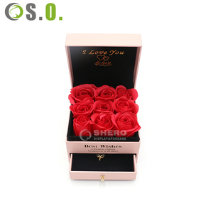 Boîte à fleurs de rose de luxe Shero, haut de gamme, pour la Saint-Valentin, couleur et taille personnalisées pour un cadeau romantique - Product Image 1