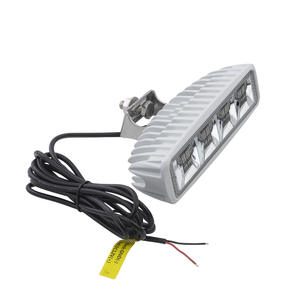 Foco LED de Siete Colores con Control Remoto, Luz Ambiental para Yates, Vehículos y Camping, Tira de Luz para Exteriores - Product Image 3