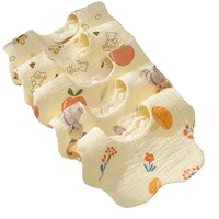 Serviette de bain multifonctionnelle en gaze de coton Bavoirs à visage carré bicolore à quatre couches Bavoirs triangulaires pour bébé nouveau-né pour salle de bain