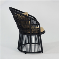 Fauteuil de salon d'extérieur moderne en rotin PE avec repose-pieds rembourré, structure en acier thermolaqué, pour hôtel, cuisine, terrasse, modèle AIKO
