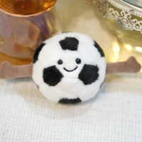En gros, Jouets en peluche de la série Ballons Créatifs de 10 cm (4 pouces) : Football, Basketball, Badminton, Volleyball, Pendentifs en peluche et Figurines pour machine à griffes