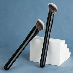 Sloped <b>Blush</b> <b>Brush</b> Synthetic Fibers Wooden Handle Natural Makeup Application For Beginners - Product Image 3