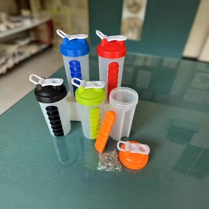 Wholesale Medibox 450ml Travel Cup with 8 Compartments PP Material Water <b>Bottle</b> <b>Pill</b> Box Outdoor Multi-Purpose Weekly Organizer - Product Image 3