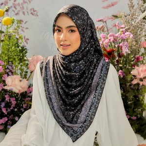 Bán Buôn Dân Tộc Kỹ Thuật Số In Hoa Phong Cách Cổ Điển Hồi Giáo Hồi Giáo Phụ Nữ Khăn Trùm Đầu <span class=keywords><strong>Voile</strong></span> Hijab Khăn Choàng Khăn Choàng - Product Image 1