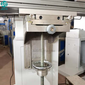 Máquina de impresión de almohadilla de precisión de <span class=keywords><strong>4</strong></span> colores Servo Shuttle Impresora de almohadilla completamente eléctrica para juguete Código de lote de ojo Piezas de plástico Pulseras - Product Image 3