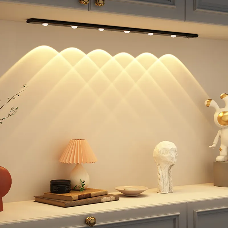 Neue intelligente Induktion LED Smart Home Lichter Kleider schrank Lampe Weins chrank Lampen Human Motion Sensing Schrank Licht