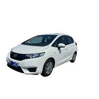 Honda Fit 1.5 Hatchback Putih CVT Automatic Bekas Dijual Murah Mobil Bekas Ekspor dari Cina 5 Kursi