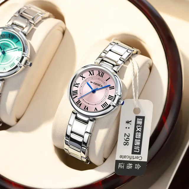 High Quality Women's Fashionable Small Dial Roman Numeral Scale Waterproof Quartz Watch