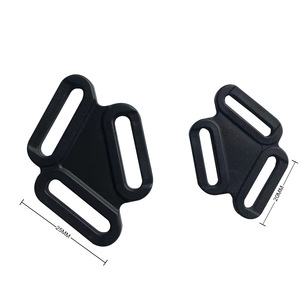 Correa de Pecho para Perros de Lujo, Ajustable, de Plástico POM, con Hebilla Triangular de 20MM/25MM en Forma de I, Ajuste de Tres Vías - Product Image 1