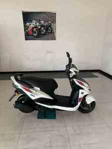 Moto d'<span class=keywords><strong>occasion</strong></span> Yamaha Shangling <span class=keywords><strong>125</strong></span> – <span class=keywords><strong>Scooter</strong></span> à essence haute performance, moto électrique rapide pour adultes, prix usine, vélo économique - Product Image 3