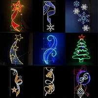 Luces LED decorativas navideñas para exteriores con forma de copo de nieve 2D 3D, estrella y cinta, montadas en poste, IP65, para decoración de Año Nuevo.