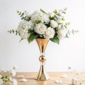 Vaso Centrotavola Moderno di Lusso in Ferro con Perle di Cristallo per Decorazioni Floreali per Eventi, Cene e Feste - Product Image 3