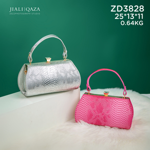Jiali QAZA diseñador señoras noche embrague bolsos al por mayor serpiente patrón lujo bordado fruncido barato Bolsos De Mano - Product Image 3