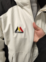 Nouvelle machine à broder automatique à tête unique informatisée extrêmement rapide avec une taille d'impression multifonctionnelle de 35x50 cm