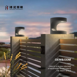 Decorazione moderna del giardino IP65 impermeabile LED recinzione colonna faro <span class=keywords><strong>solare</strong></span>/alimentato <span class=keywords><strong>a</strong></span> batteria - Product Image 6