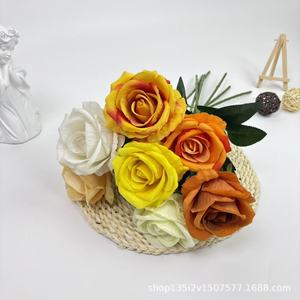 Fleurs artificielles Qiye, rose en velours, fleur en soie à tige unique, décoration de mariage et de maison, style romantique moderne - Product Image 2