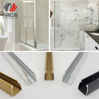 Canaux en U en aluminium Porte de douche en verre Surface anodisée durable Balustrades Rampes Système coulissant Canaux en U