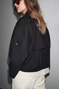 Gabardina corta repelente al agua Popular de serie de moda elegante para <span class=keywords><strong>mujer</strong></span> de estilo europeo americano Ins 2025 botón para - Product Image 6