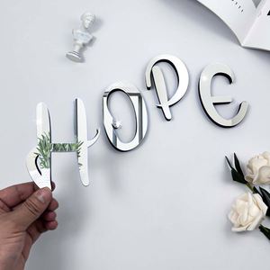 Autocollant mural en lettres anglaises de 10 cm, lettres en acrylique, décoration de la maison, autocollant mural en lettres d'alphabet en miroir 3D - Product Image 6