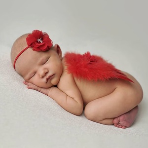 Mini piuma rossa <span class=keywords><strong>ali</strong></span> d'<span class=keywords><strong>angelo</strong></span> per artigianato fai da te bianco appeso albero di natale festa decorazioni per la casa decorazioni per bambini - Product Image 1