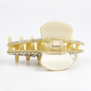 Pinces à cheveux en acétate CANYUAN, mode, entièrement serties de diamants, pour cheveux longs, accessoires pour cheveux couleur champagne pour femmes, logo personnalisé, vente en gros - Product Image 5