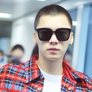 Lunettes de soleil Gm unisexes noires à grande monture, verres PC TAC polarisés UV400, protection solaire pour les sorties, la conduite, la pêche, le cyclisme, la mode - Product Image 2